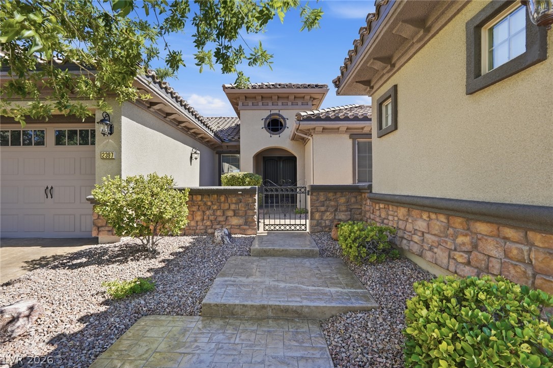 2397 Luberon Drive Property Photo 13