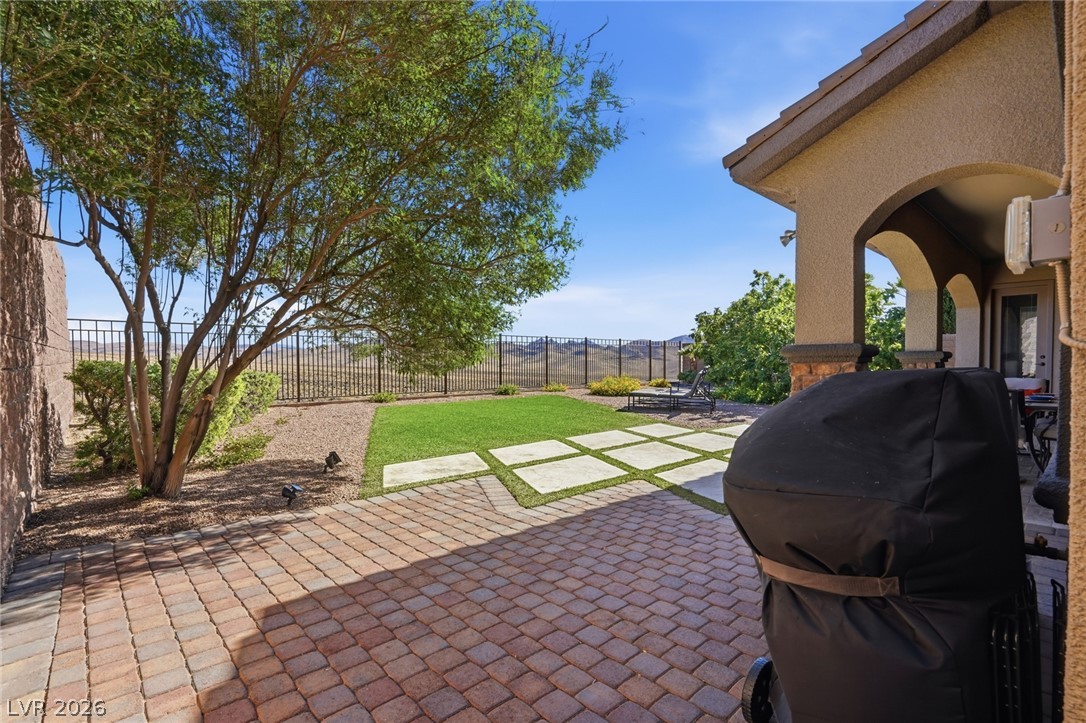 2397 Luberon Drive Property Photo 29