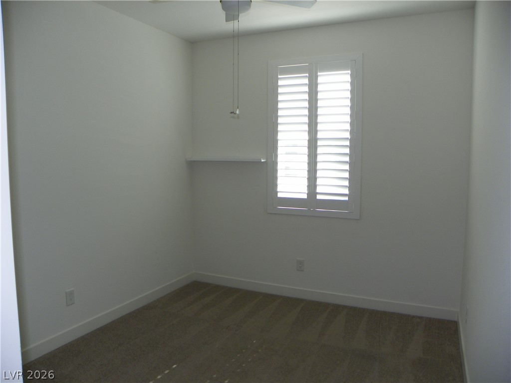 10117 Cliff Barrel Court Property Photo 11