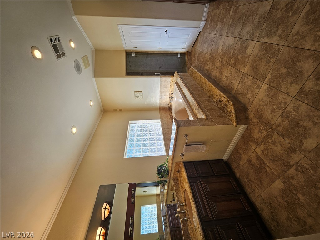 209 Irvin Avenue Property Photo 32