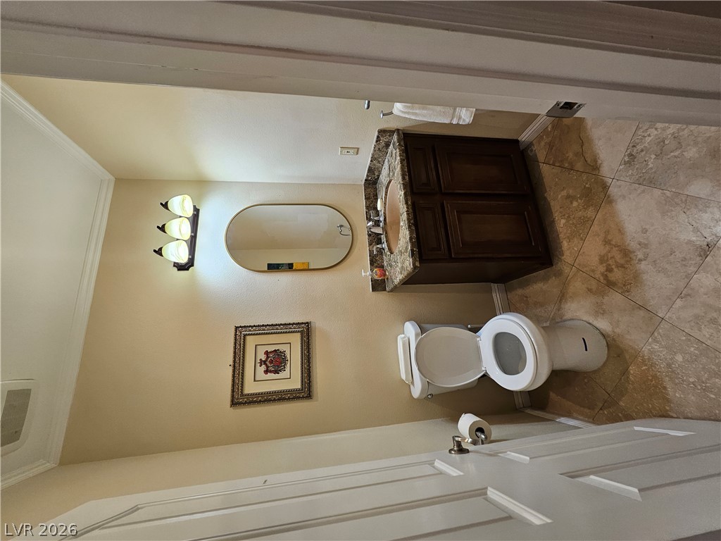 209 Irvin Avenue Property Photo 37