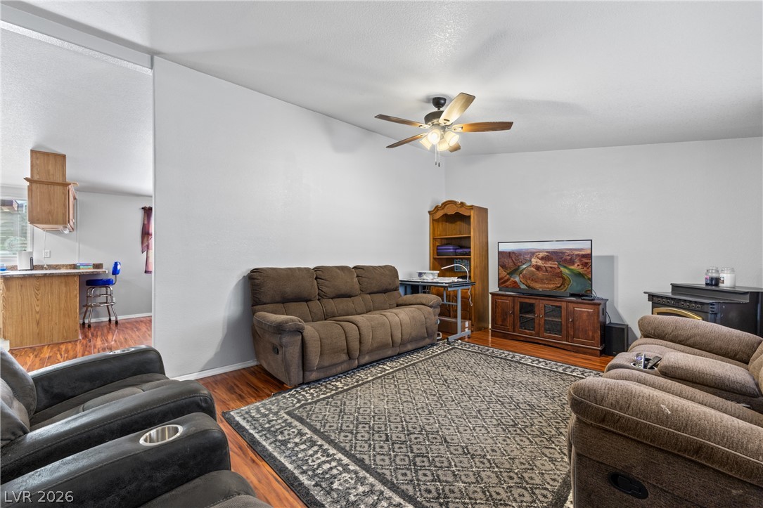 516 White Domes Drive Property Photo 14