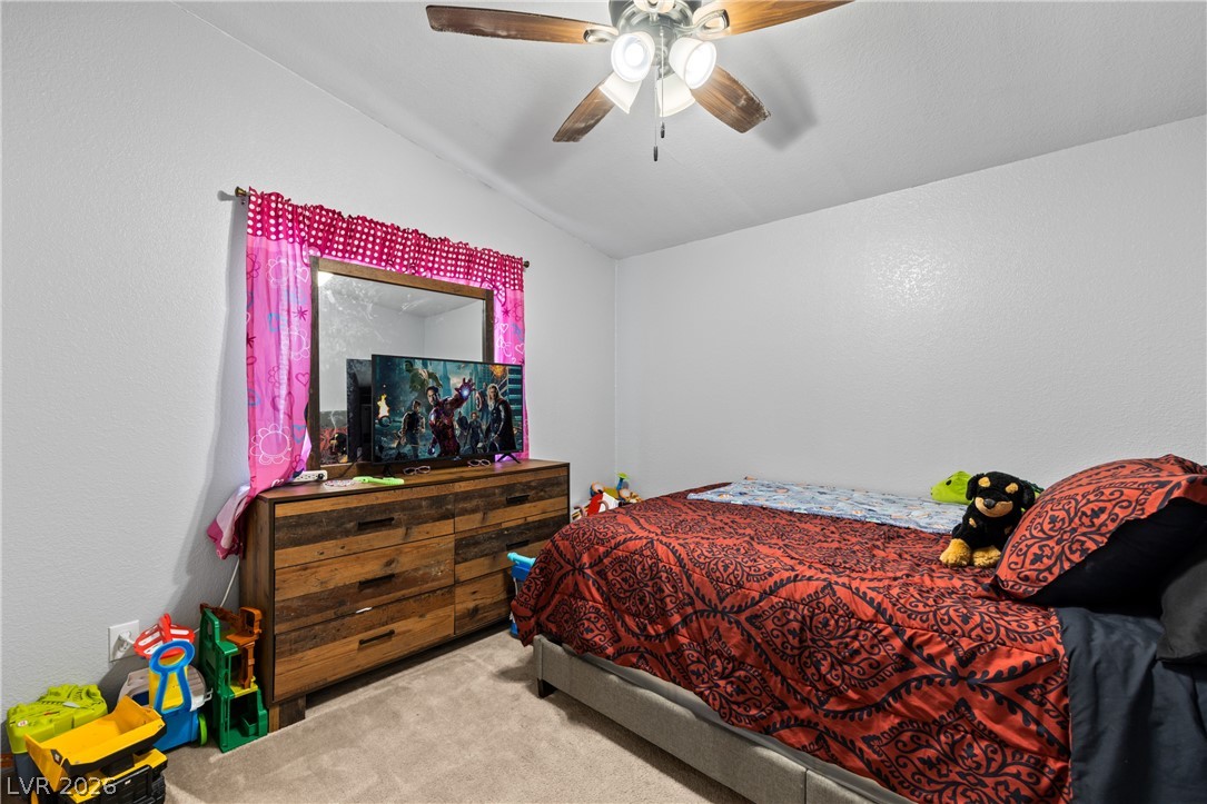 516 White Domes Drive Property Photo 44