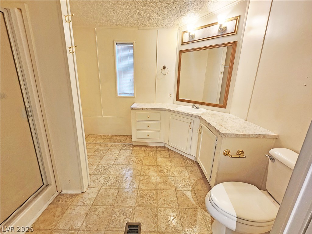 1441 West Betty Avenue 1 Property Photo 11
