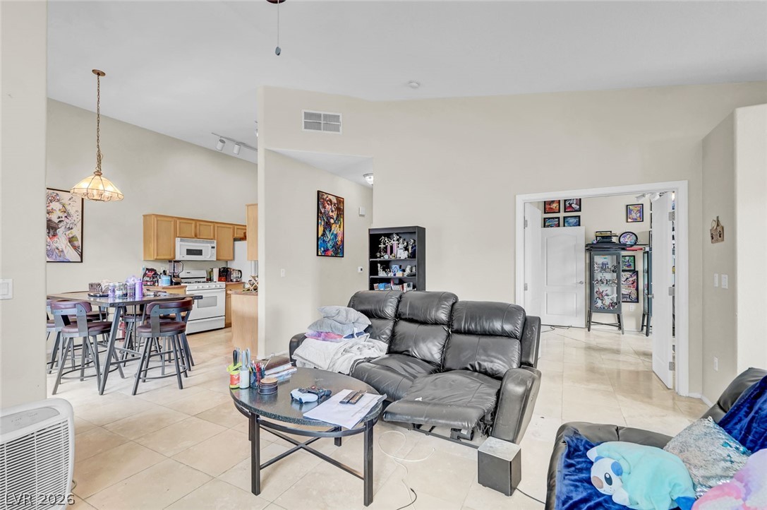 3360 Cactus Shadow Street 201 Property Photo 3
