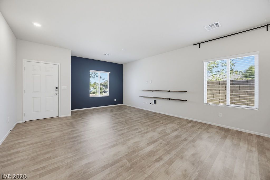 7558 Garnet Moon Street Property Photo 40