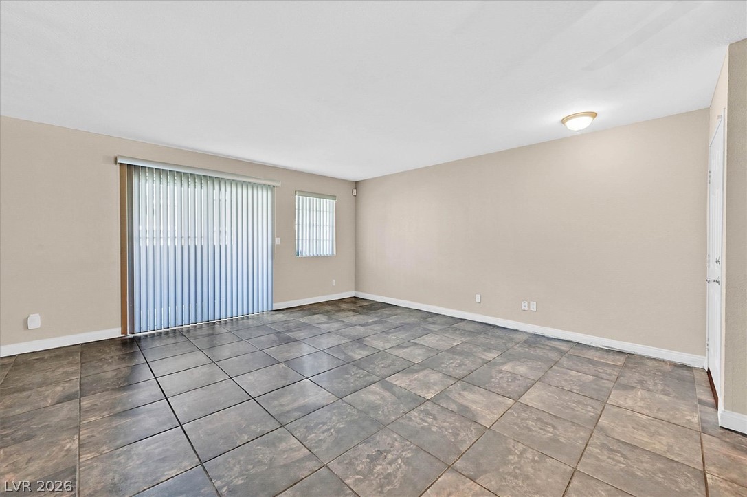 2750 South Durango Drive 1038 Property Photo 5
