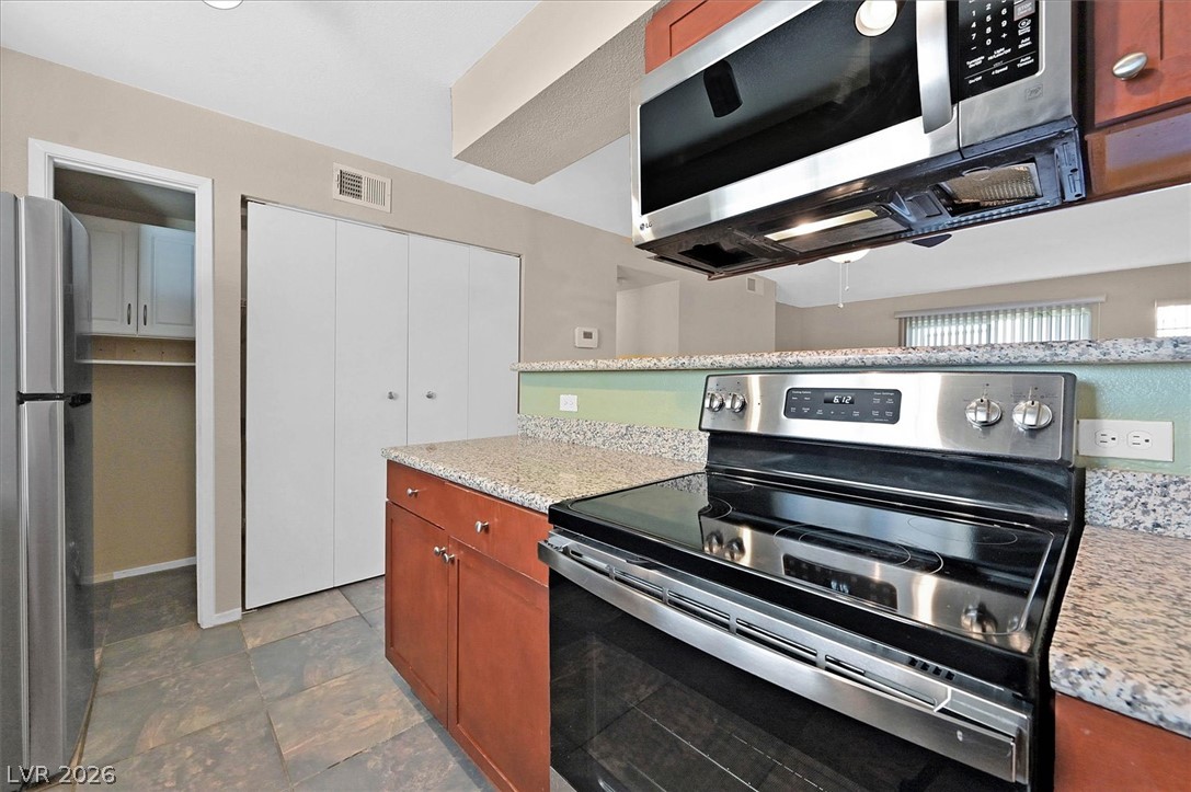 2750 South Durango Drive 1038 Property Photo 10