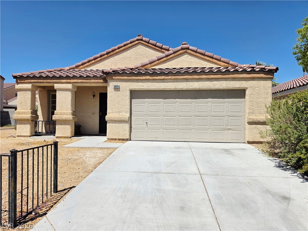 5929 Forest Creek Road Property Photo 1
