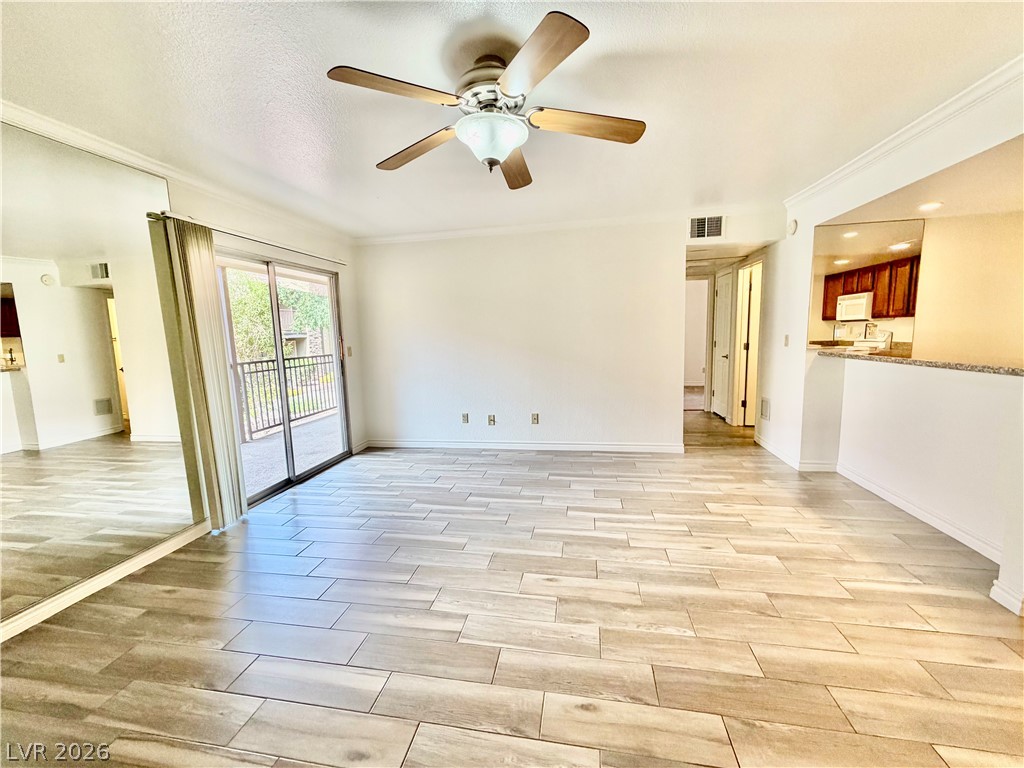 4410 Sandy River Drive 21 Property Photo 2