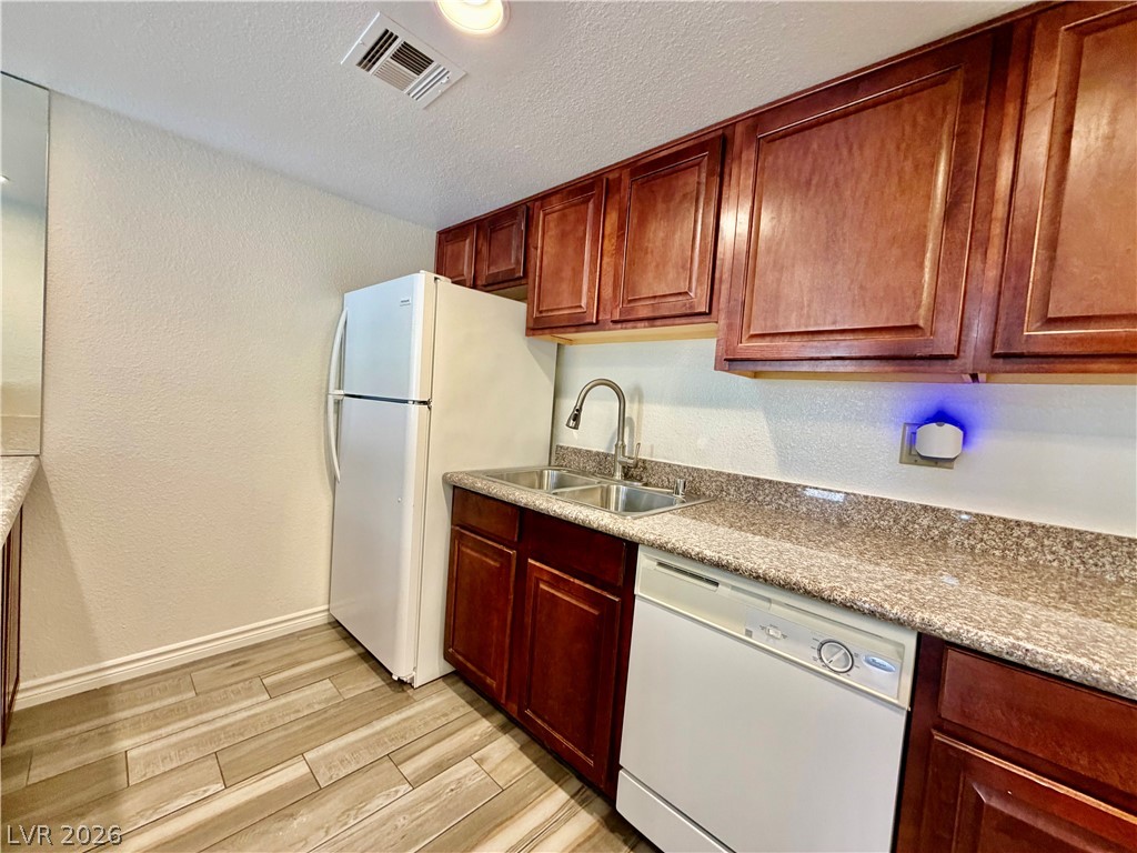 4410 Sandy River Drive 21 Property Photo 5