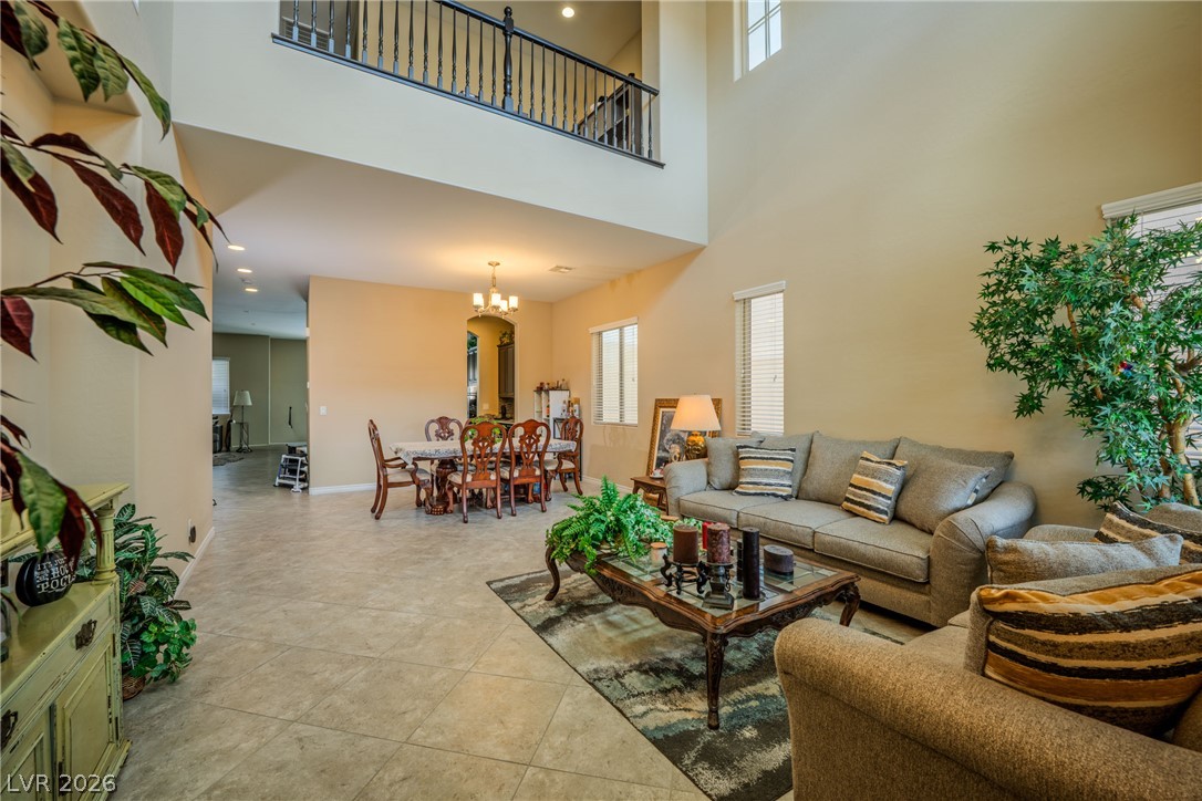 9729 University Ridge Avenue Property Photo 11