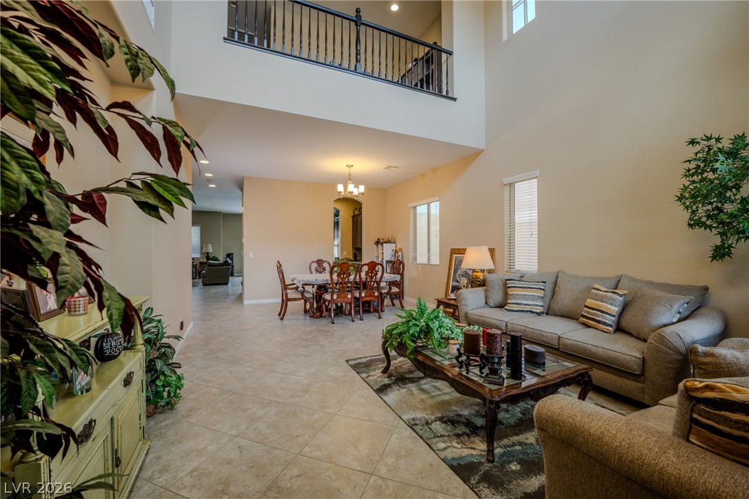 9729 University Ridge Avenue Property Photo 13
