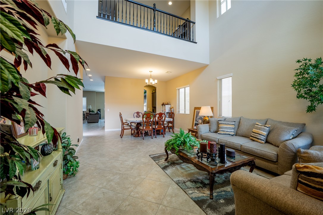 9729 University Ridge Avenue Property Photo 14