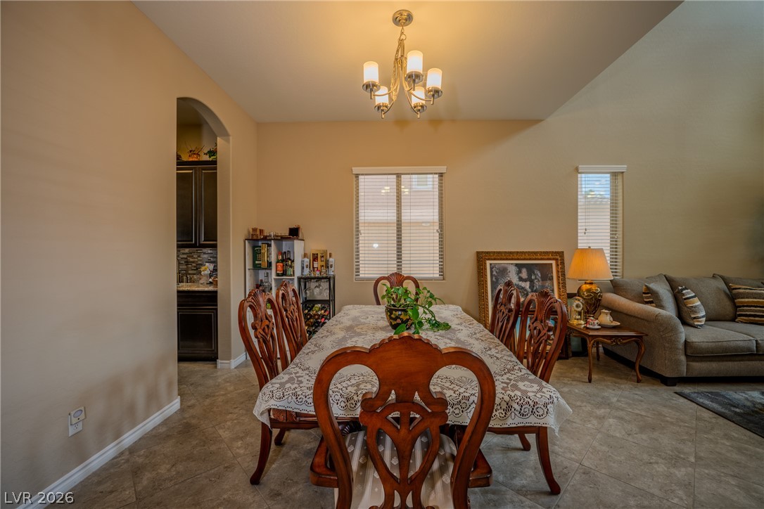 9729 University Ridge Avenue Property Photo 16