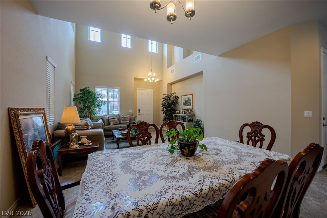 9729 University Ridge Avenue Property Photo 18