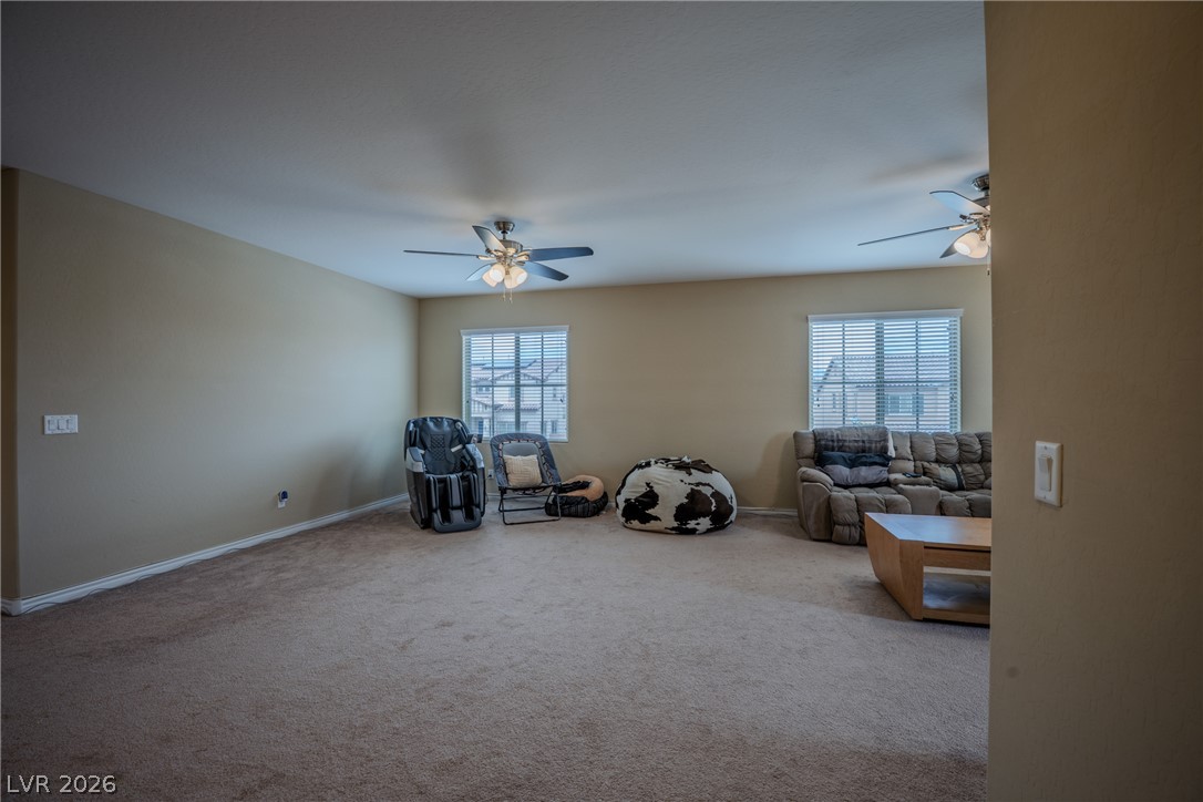 9729 University Ridge Avenue Property Photo 45