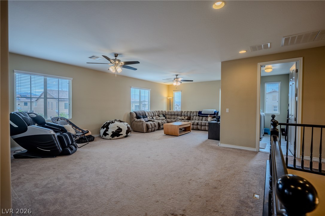 9729 University Ridge Avenue Property Photo 46