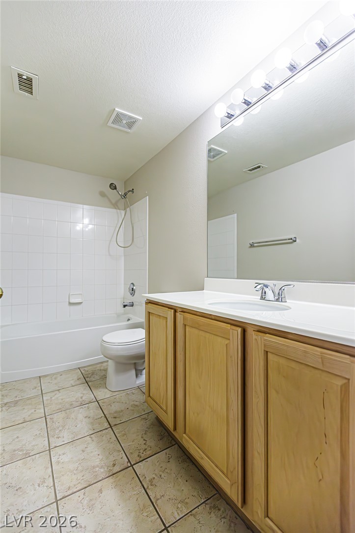 2101 Quartz Cliff Street 105 Property Photo 13