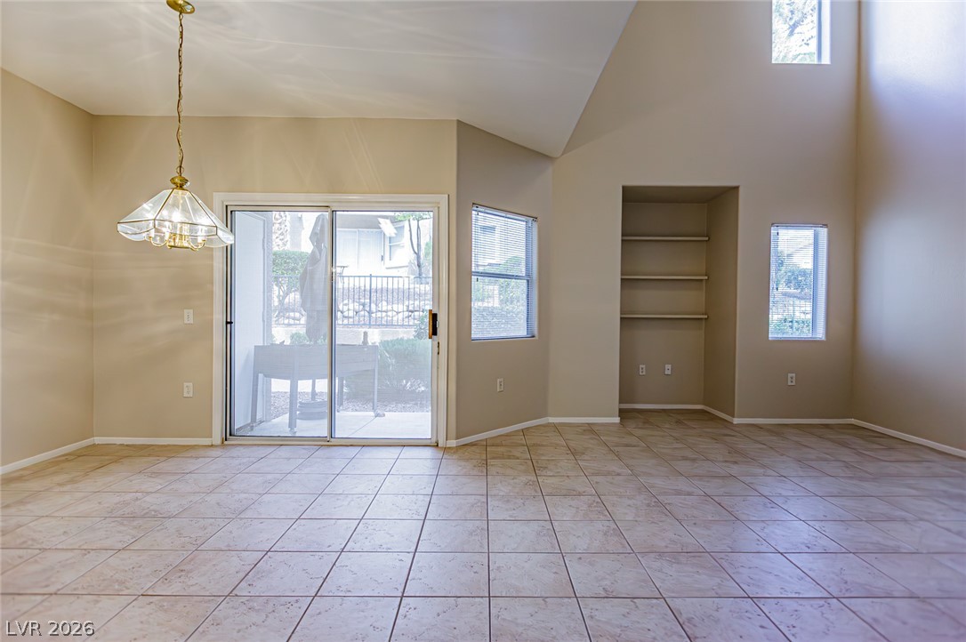 2101 Quartz Cliff Street 105 Property Photo 16