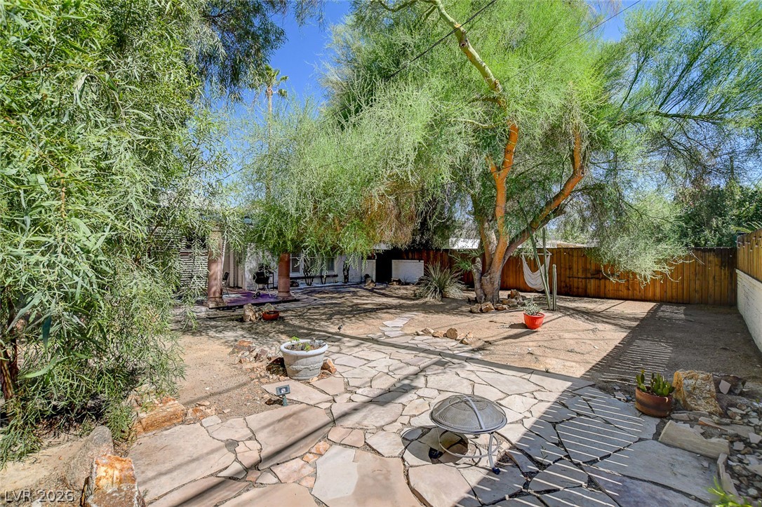 1134 Westwood Drive Property Photo 49