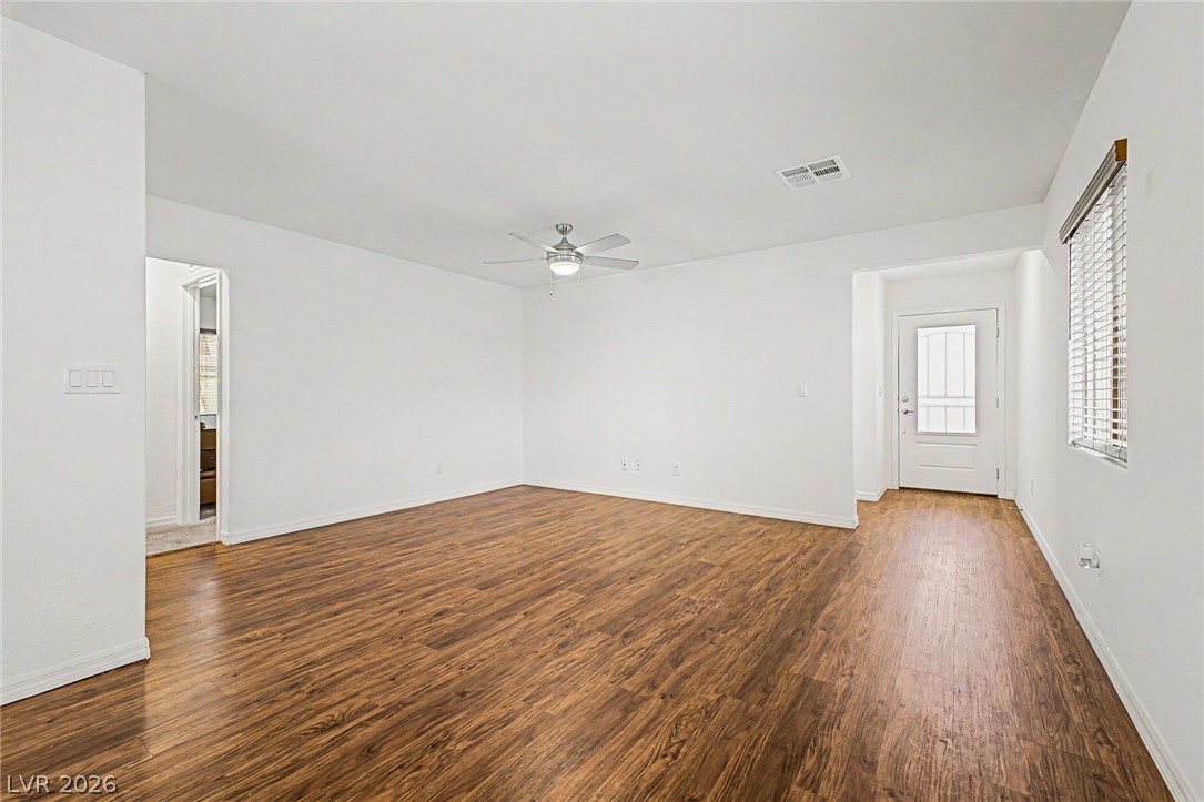 1709 Sandia Rock Avenue Property Photo 8