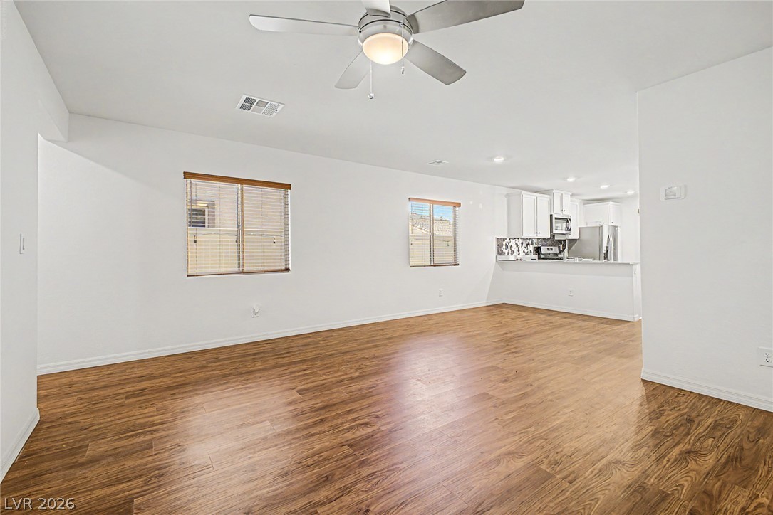 1709 Sandia Rock Avenue Property Photo 9