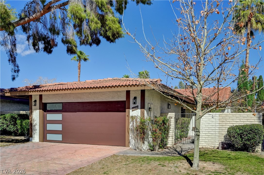 3420 Calle De Corrida Property Photo 2