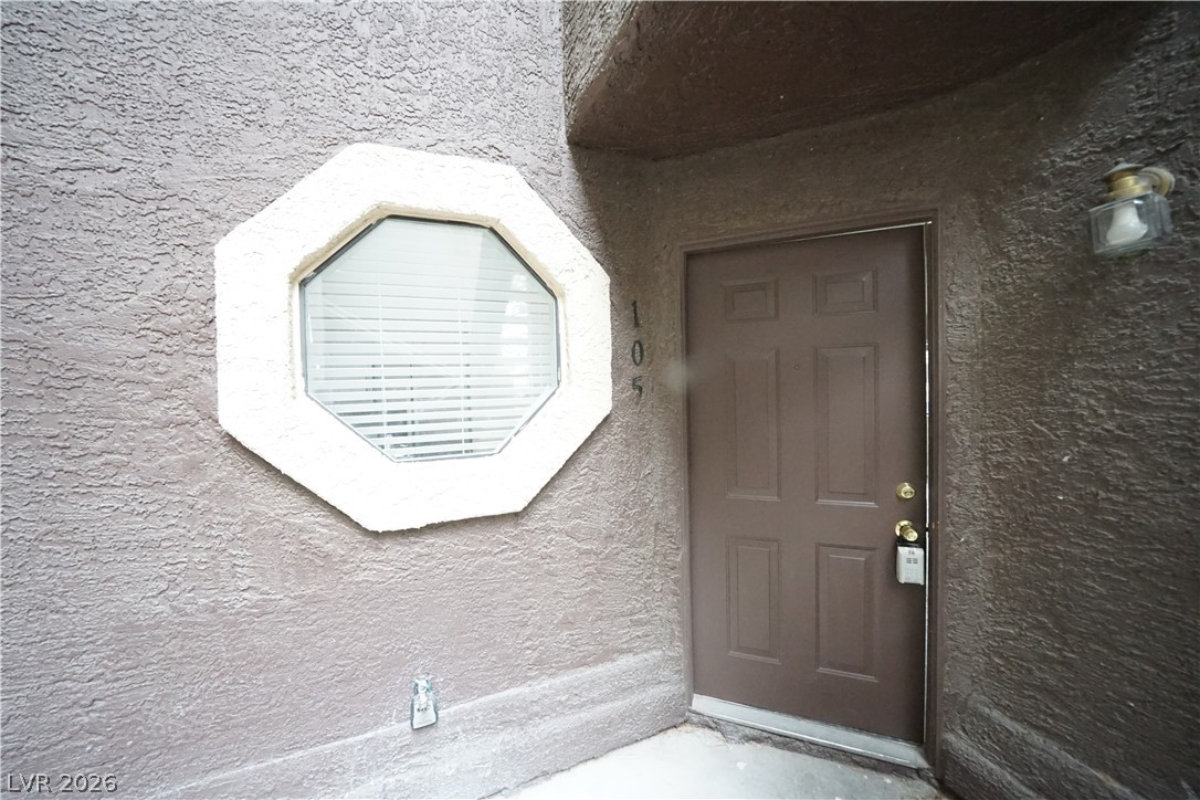 5022 South Rainbow Boulevard 105 Property Photo 4