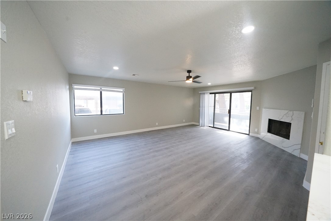 5022 South Rainbow Boulevard 105 Property Photo 6