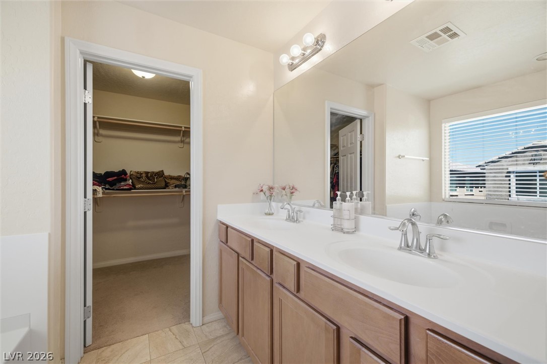344 Botanic Gardens Drive Property Photo 22