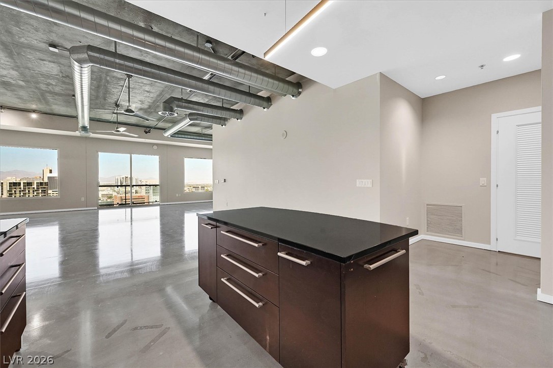 900 Las Vegas Boulevard 1403 Property Photo 8