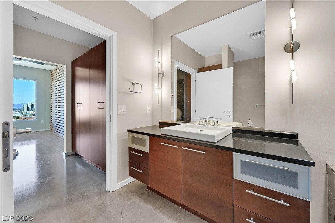 900 Las Vegas Boulevard 1403 Property Photo 21