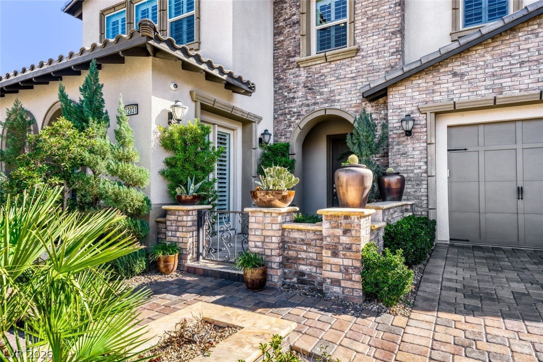 12031 Tramonto Avenue Property Photo 2