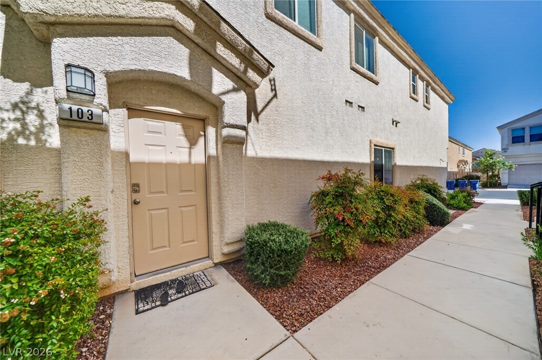 8688 Tomnitz Avenue 103 Property Photo 2