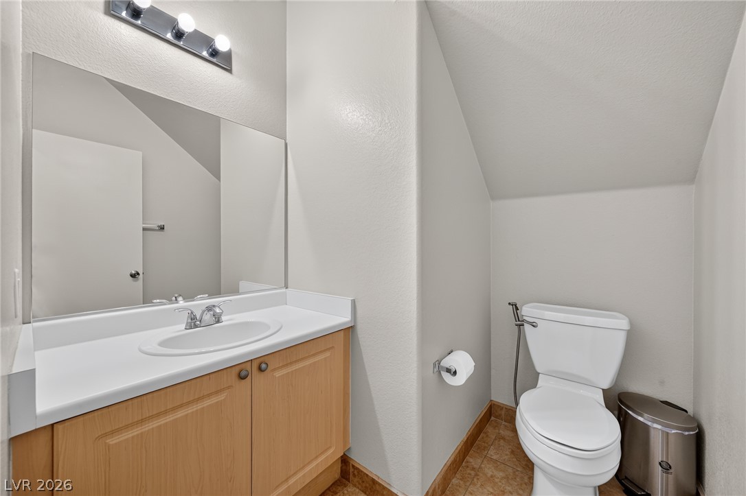 8688 Tomnitz Avenue 103 Property Photo 17