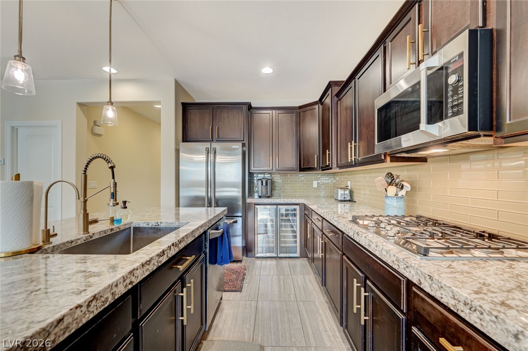 5880 Glory Heights Drive Property Photo 14
