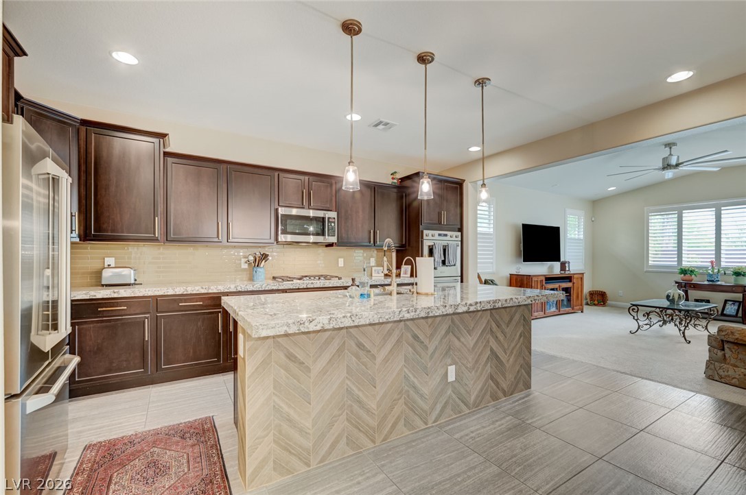 5880 Glory Heights Drive Property Photo 15