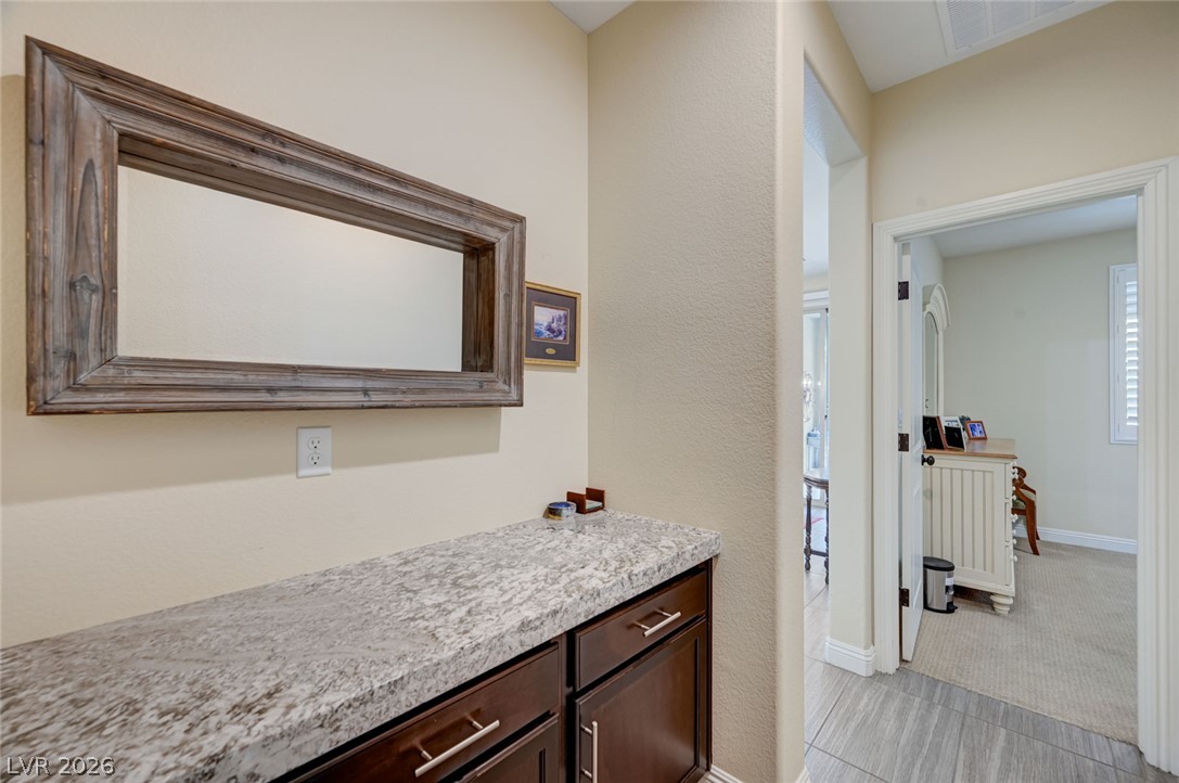 5880 Glory Heights Drive Property Photo 24