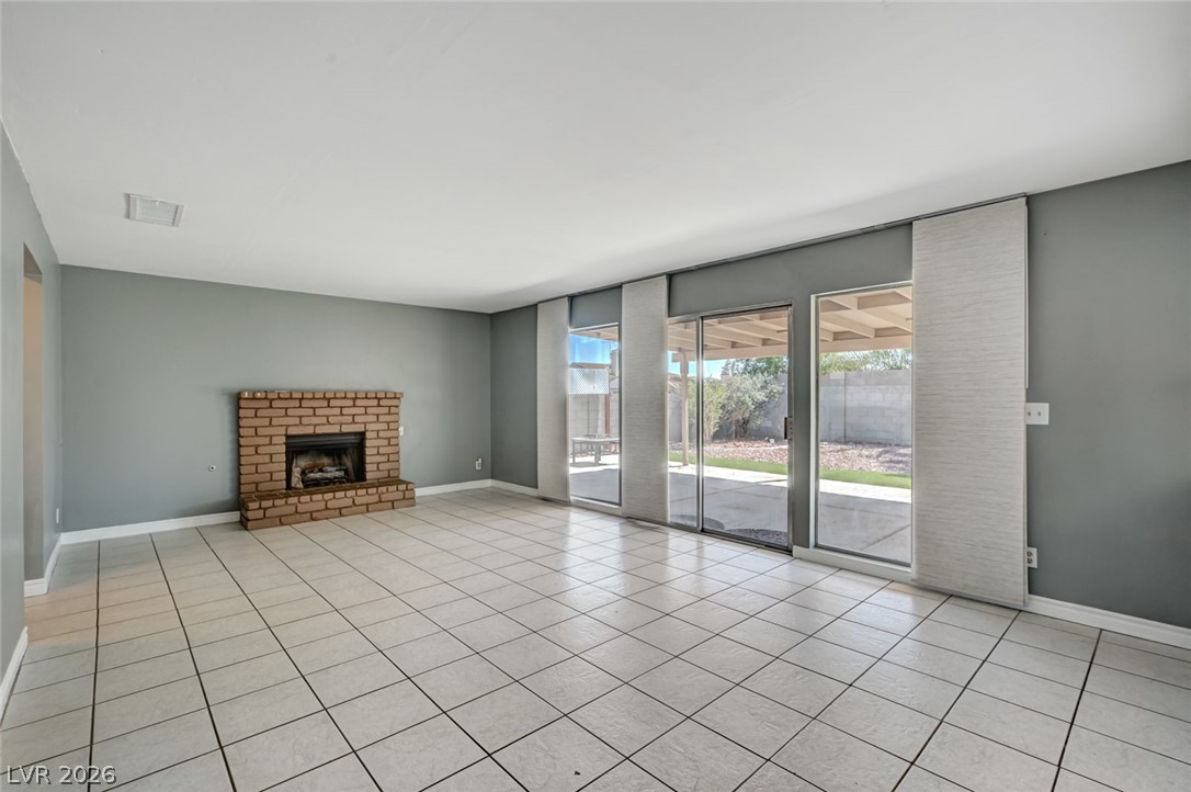 845 Shoreview Drive Property Photo 6