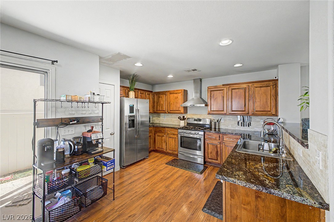 3849 Bayamon Street Property Photo 7