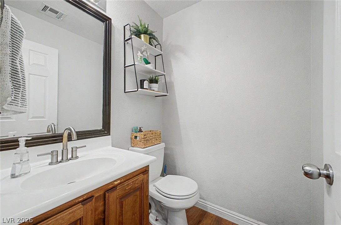 3849 Bayamon Street Property Photo 10