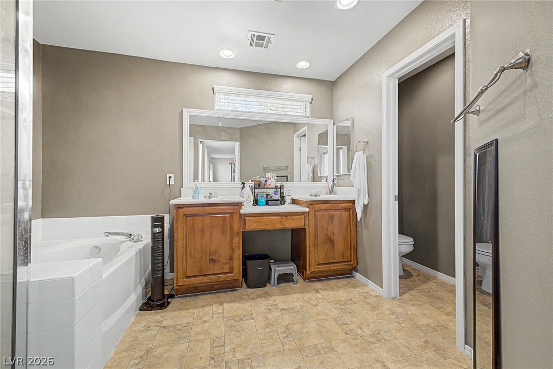 3849 Bayamon Street Property Photo 13