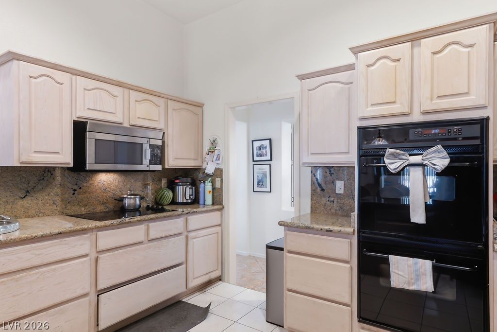3100 Bangor Court Property Photo 18