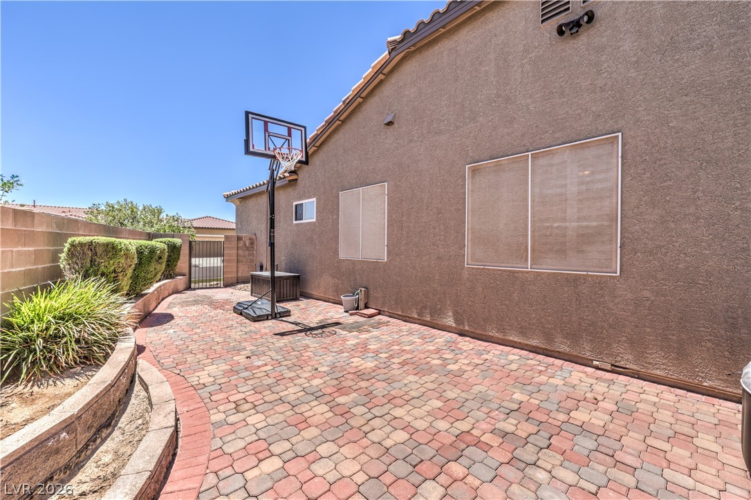 7166 Frontier Hills Avenue Property Photo 38