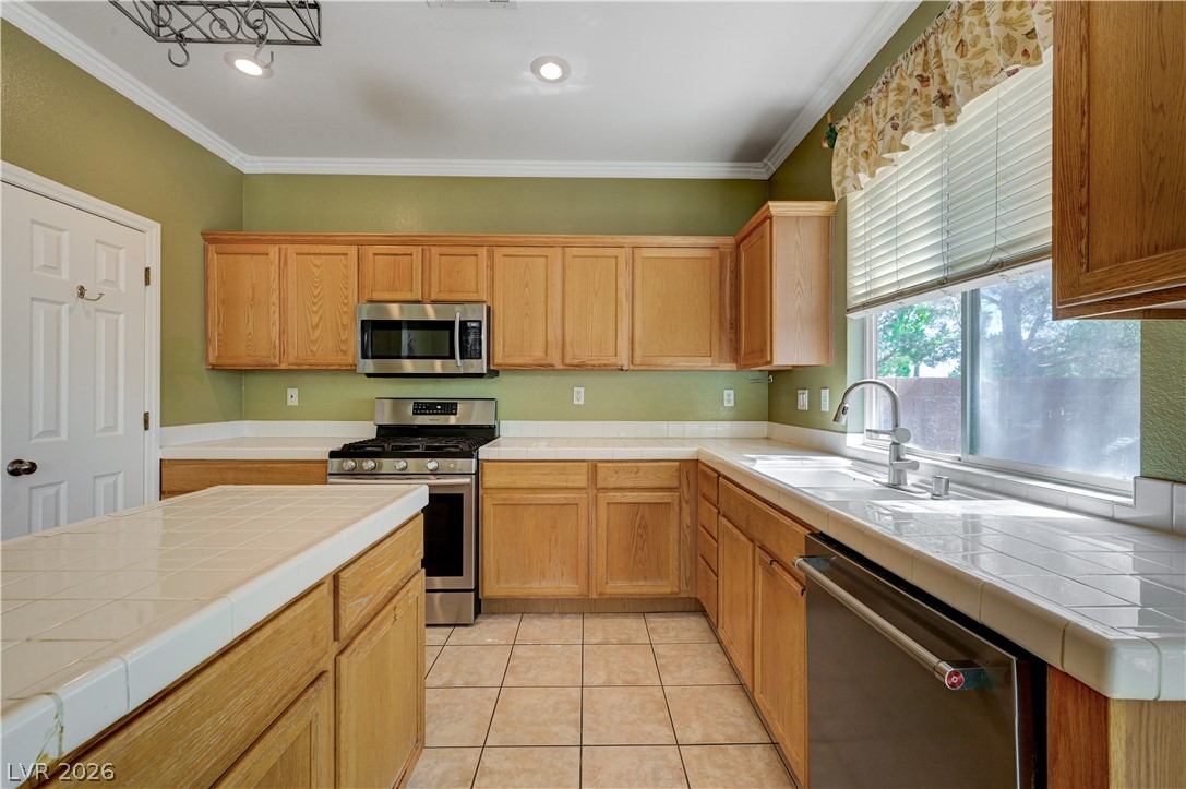 3412 Mountain Park Street Property Photo 15