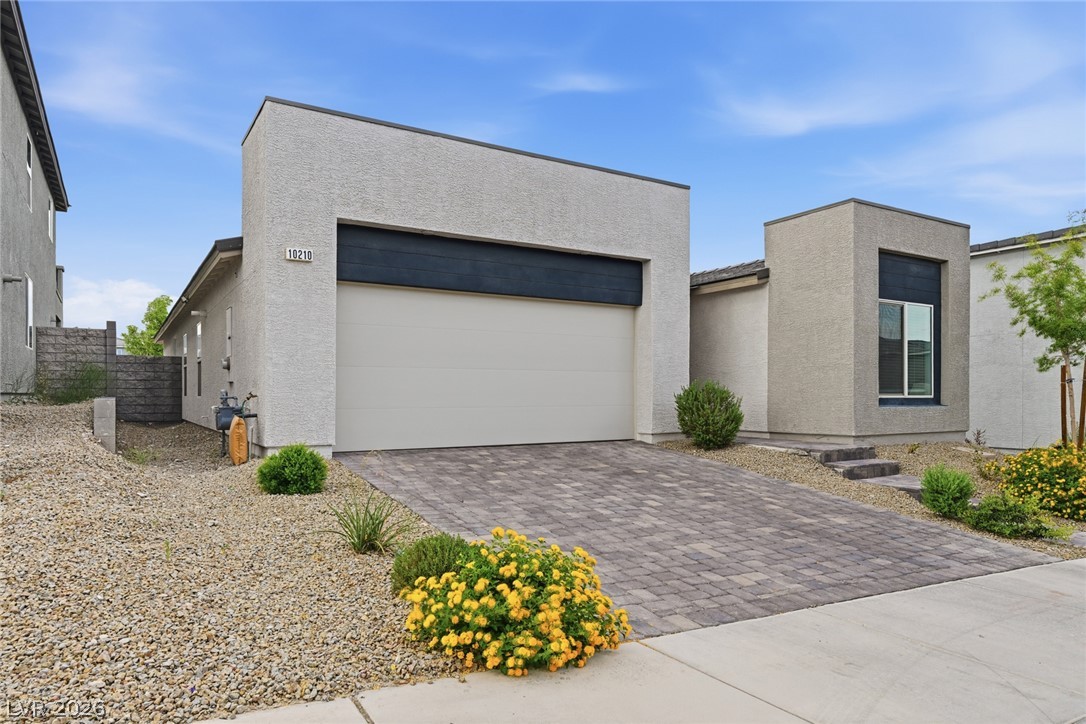 10210 Chockstone Street Property Photo 4