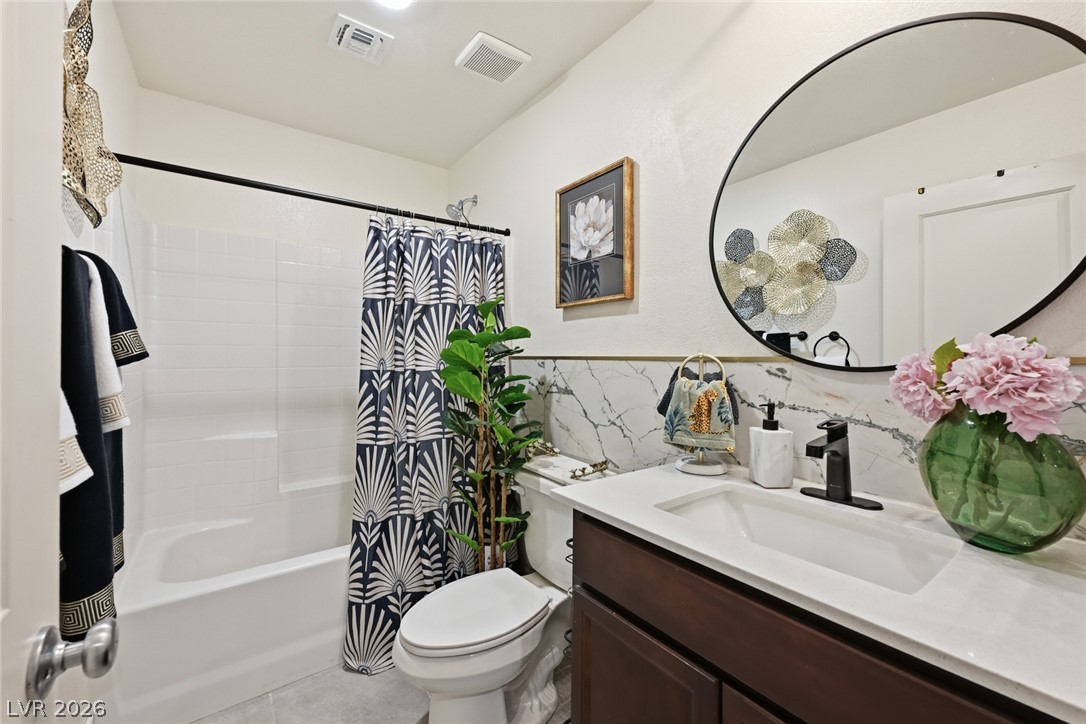 10210 Chockstone Street Property Photo 31