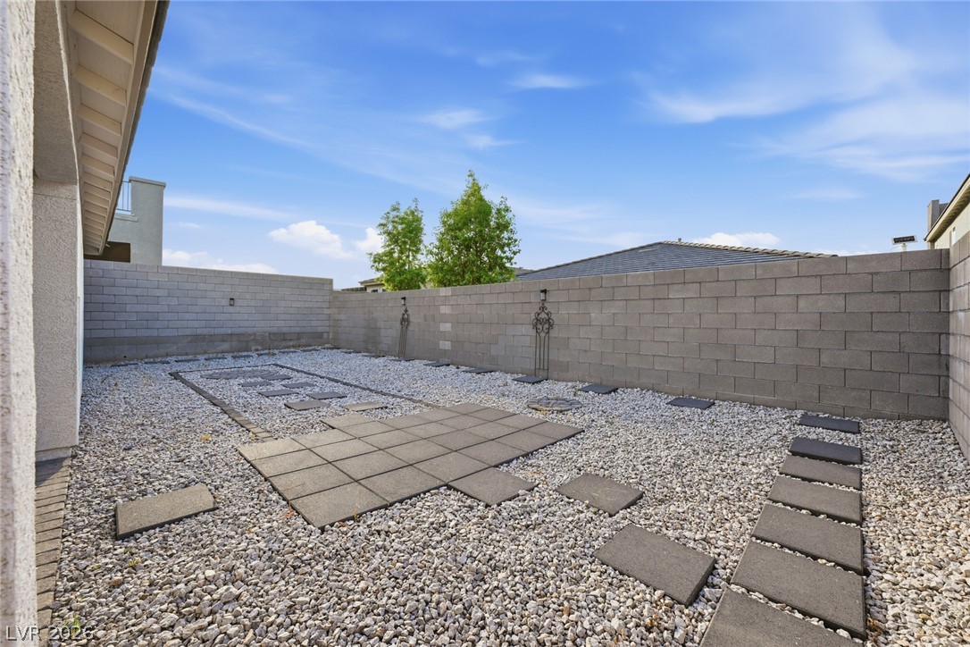 10210 Chockstone Street Property Photo 39