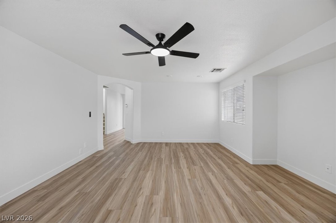 552 Albacate Street Property Photo 8